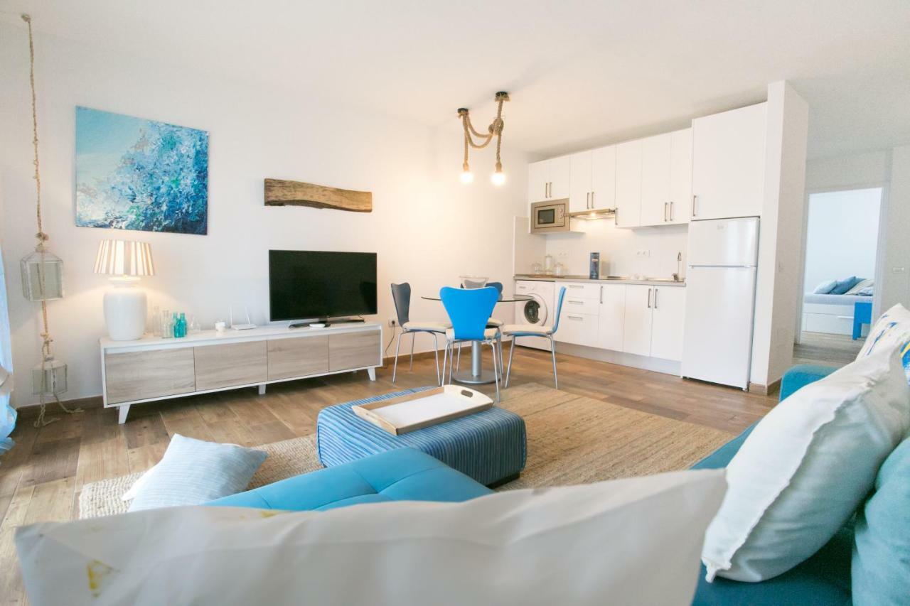 Chromotheraphy Cerca Del Mar Apartment Costa Teguise Bagian luar foto