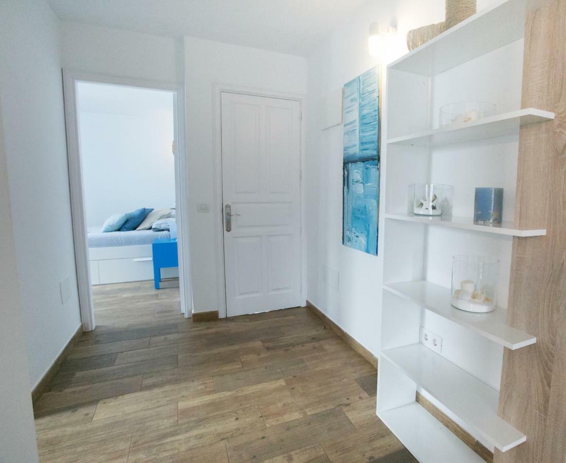 Chromotheraphy Cerca Del Mar Apartment Costa Teguise Bagian luar foto